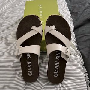 Gianni Bini. Size 9. Gianni Bini Klaudy